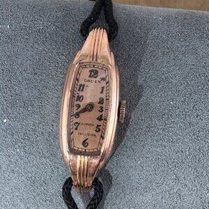 Gruen Curvex Precision Swiss Movement 17 Jewels 10 Karat Rose Gold Filled